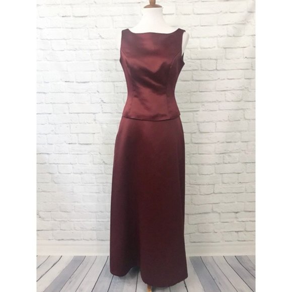 Pinky & Me Maroon Two Piece Gown Size 6 - Picture 1 of 5